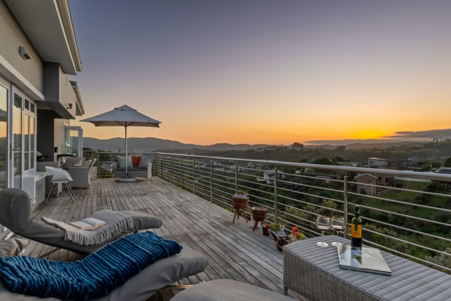 3 Bedroom Property for Sale in Knysna Heights Western Cape
